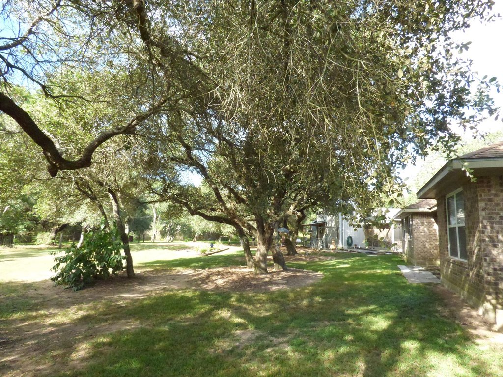 Listing photo 28